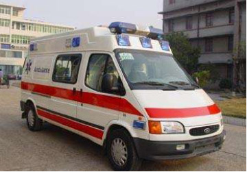 庄浪县救护车租赁